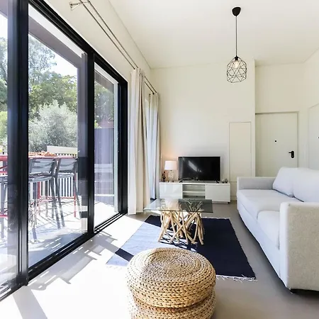 Avenida Premium By Homing *
